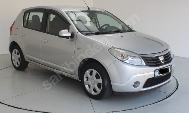 DACIA SANDERO- 09/12; ARAÇ BİLGİLERİ VE RESİMLERİ