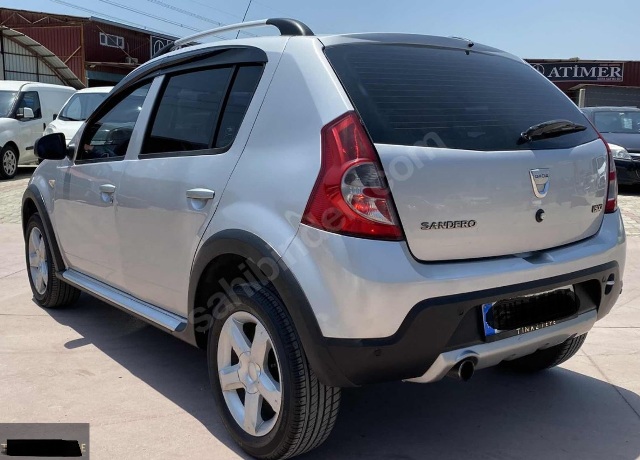 DACIA SANDERO- 09/12; ARAÇ BİLGİLERİ VE RESİMLERİ