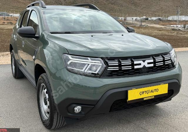 DACIA DUSTER- 18/23; ARAÇ BİLGİLERİ VE RESİMLERİ