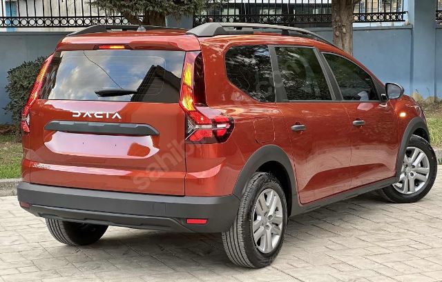 DACIA JOGGER- 22/24; ARAÇ BİLGİLERİ VE RESİMLERİ