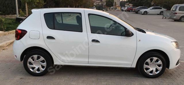 DACIA SANDERO- 13/20; ARAÇ BİLGİLERİ VE RESİMLERİ