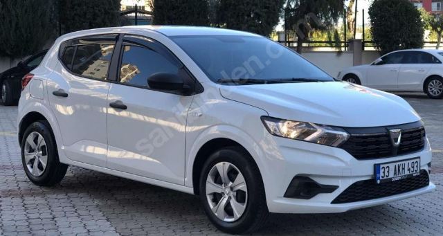 DACIA SANDERO- 21/24; ARAÇ BİLGİLERİ VE RESİMLERİ