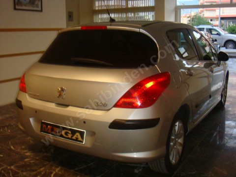 PEUGEOT 308- 08/13; ARAÇ BİLGİLERİ VE RESİMLERİ