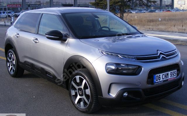 CITROEN C4 CACTUS- 18/20; ARAÇ BİLGİLERİ VE RESİMLERİ