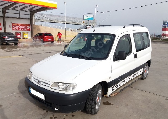 CITROEN BERLINGO- 96/03; ARAÇ BİLGİLERİ VE RESİMLERİ