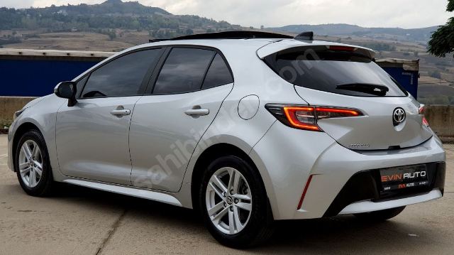 TOYOTA COROLLA- HB- 20/22; ARAÇ BİLGİLERİ VE RESİMLERİ