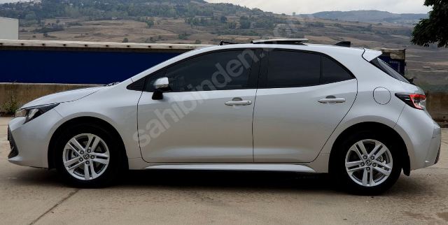 TOYOTA COROLLA- HB- 20/22; ARAÇ BİLGİLERİ VE RESİMLERİ