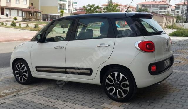 FIAT 500L- 13/18; ARAÇ BİLGİLERİ VE RESİMLERİ