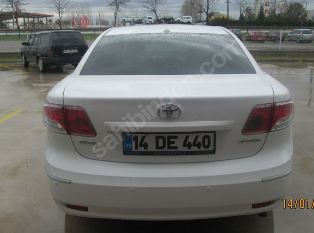 TOYOTA AVENSIS- 10/14; ARAÇ BİLGİLERİ VE RESİMLERİ