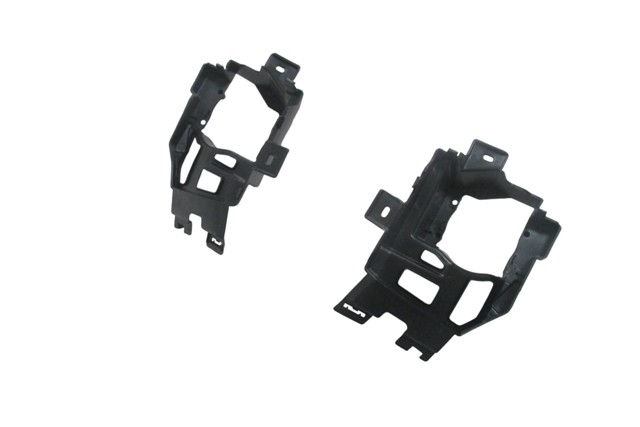 FIAT DOBLO- 23-24; SİS LAMBA İÇ BAĞLANTI BRAKETİ SAĞ/SOL SET (2 PARÇA) PLASTİK
