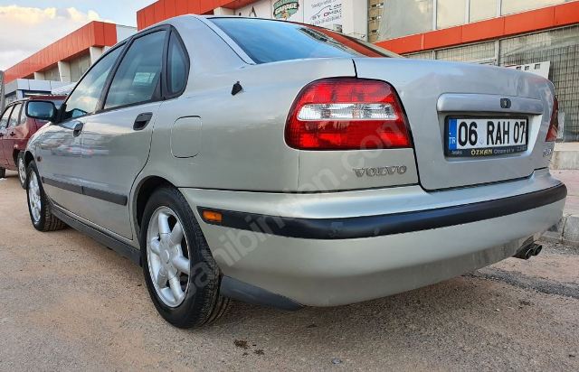 VOLVO S40- 96/00; ARAÇ BİLGİLERİ VE RESİMLERİ