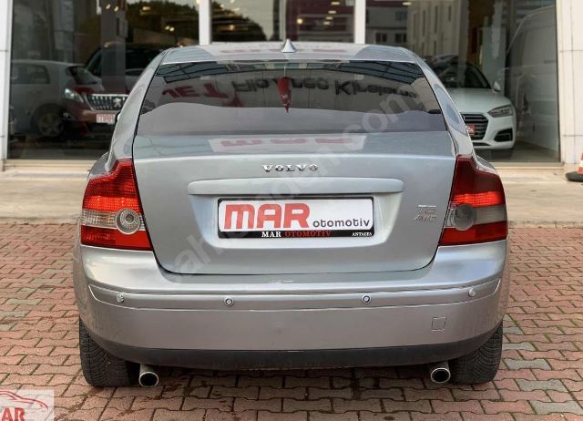 VOLVO S40- 05/07; ARAÇ BİLGİLERİ VE RESİMLERİ