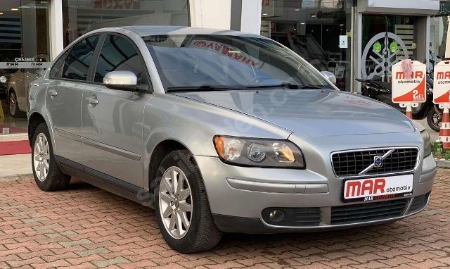 VOLVO S40- 05/07; ARAÇ BİLGİLERİ VE RESİMLERİ