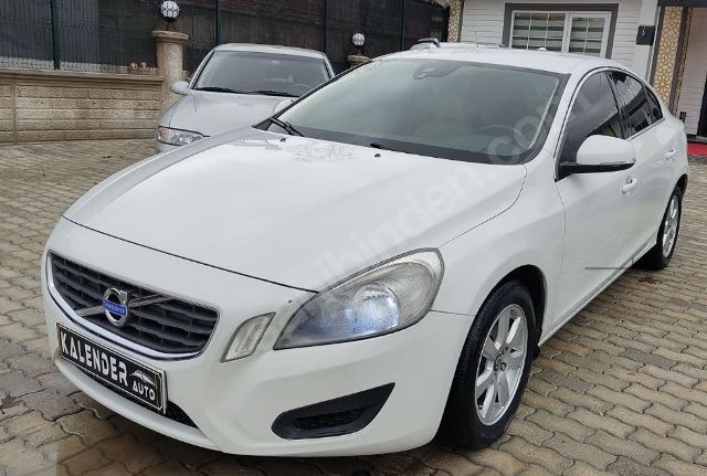 VOLVO S60- 10/13; ARAÇ BİLGİLERİ VE RESİMLERİ