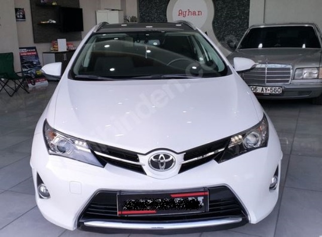 TOYOTA AURIS- 13/15; ARAÇ BİLGİLERİ VE RESİMLERİ