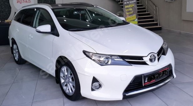 TOYOTA AURIS- 13/15; ARAÇ BİLGİLERİ VE RESİMLERİ