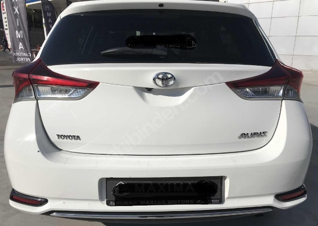 TOYOTA AURIS- 16/18; ARAÇ BİLGİLERİ VE RESİMLERİ