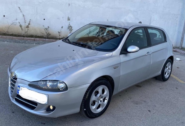 ALFA ROMEO 147- 01/09; ARAÇ BİLGİLERİ VE RESİMLERİ