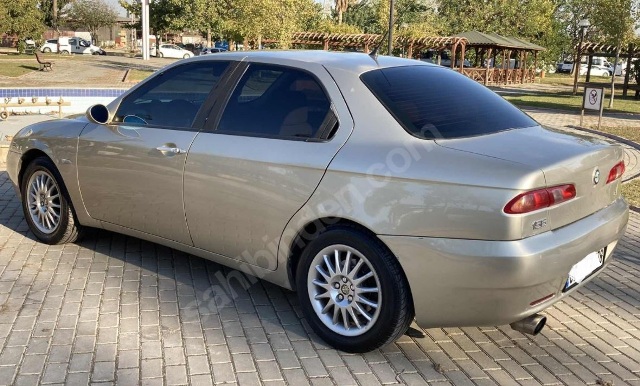 ALFA ROMEO 156- 04/06; ARAÇ BİLGİLERİ VE RESİMLERİ