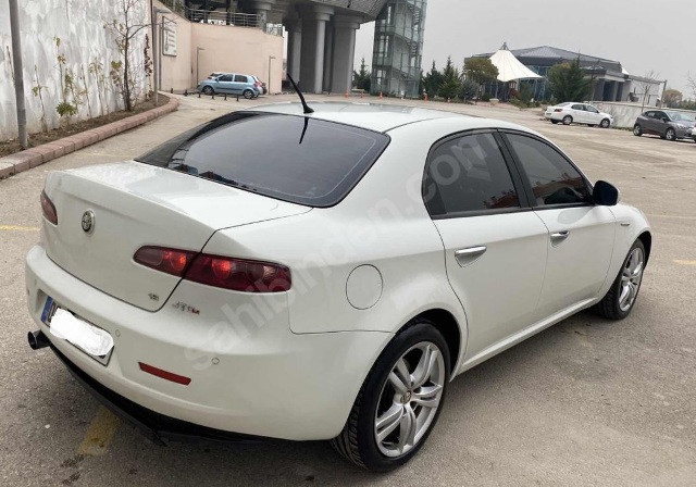 ALFA ROMEO 159- 06/11; ARAÇ BİLGİLERİ VE RESİMLERİ