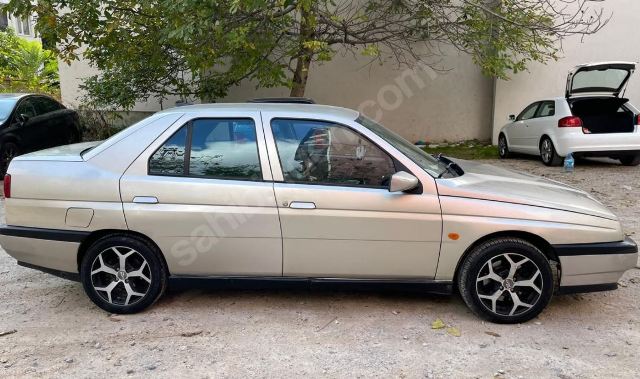 ALFA ROMEO 155- 93/97; ARAÇ BİLGİLERİ VE RESİMLERİ