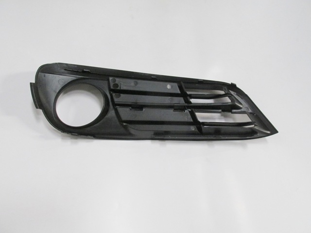 BMW 5 SERI- F10- 13/16; SİS LAMBA KAPAĞI SOL SİS DELİKLİ (PREMİUM/COMFORT)(TW)