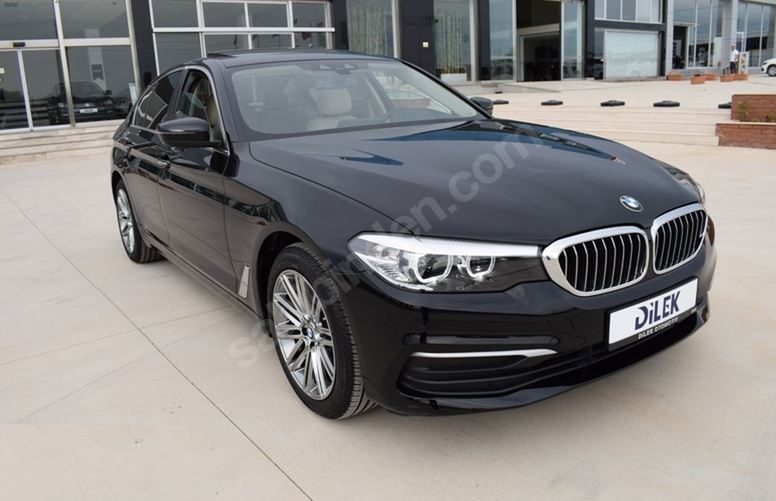 BMW 5 SERI- G30- 17/20; ARAÇ BİLGİLERİ VE RESİMLERİ