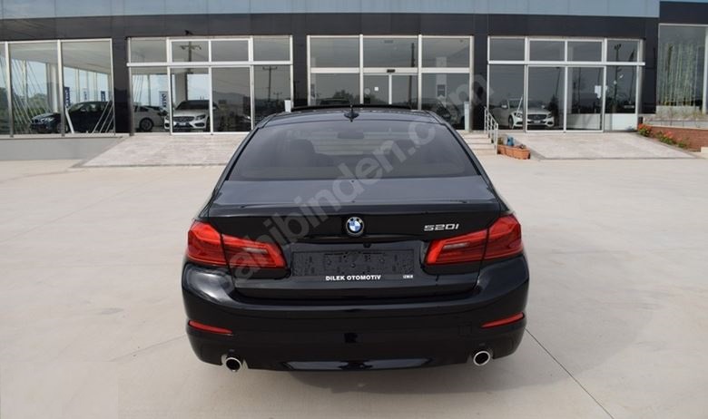 BMW 5 SERI- G30- 17/20; ARAÇ BİLGİLERİ VE RESİMLERİ