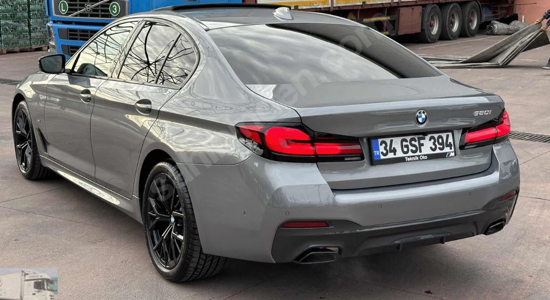 BMW 5 SERI- G30- 22/24; ARAÇ BİLGİLERİ VE RESİMLERİ