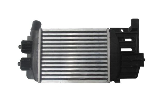 TOYOTA YARIS- 10/11; TURBO SOĞUTMA RADYATÖRÜ 1.4 D4D (İNTERCOOLER) (BRAZİNG)(250X187X64) ORİS