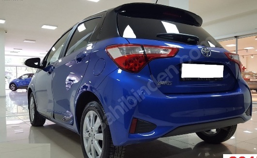 TOYOTA YARIS- 17/20; ARAÇ BİLGİLERİ VE RESİMLERİ