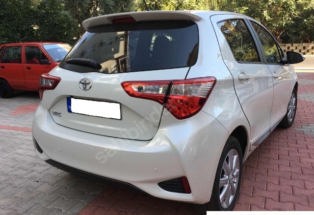 TOYOTA YARIS- 17/20; ARAÇ BİLGİLERİ VE RESİMLERİ