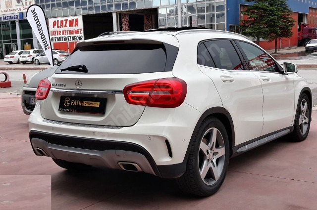 MERCEDES GLA CLASS- X156- 14/18; ARAÇ BİLGİLERİ VE RESİMLERİ (180/200)