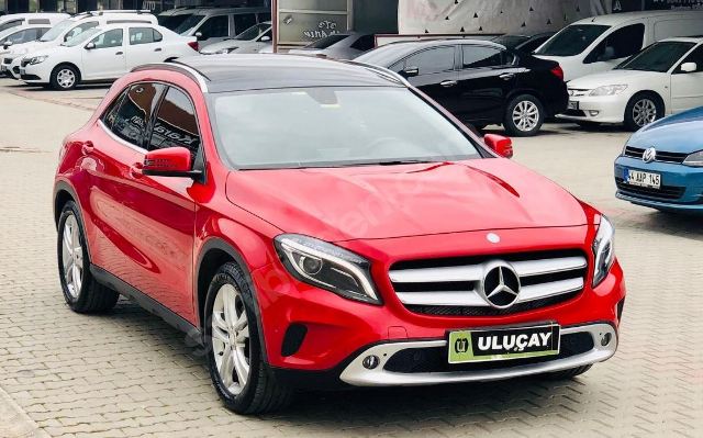 MERCEDES GLA CLASS- X156- 14/18; ARAÇ BİLGİLERİ VE RESİMLERİ (180/200)