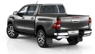 TOYOTA HILUX- PICK UP- 15/19; ARAÇ BİLGİLERİ VE RESİMLERİ