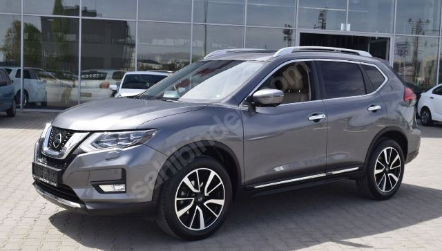 NISSAN X TRAIL- 17/21; ARAÇ BİLGİLERİ VE RESİMLERİ