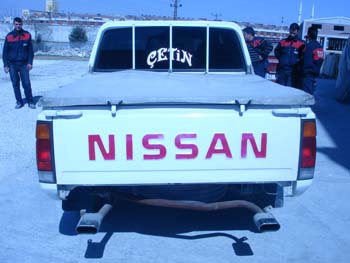 NISSAN PICK UP- D21- 89/97; ARAÇ BİLGİLERİ VE RESİMLERİ