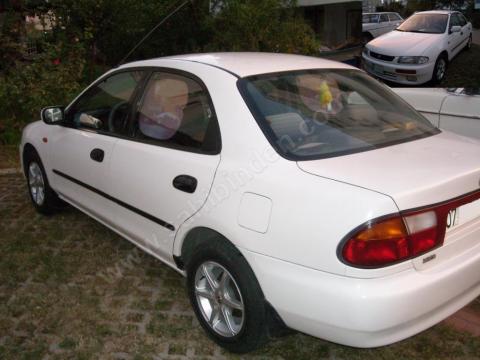 MAZDA 323- FAMILIA- 95/97; ARAÇ BİLGİLERİ VE RESİMLERİ