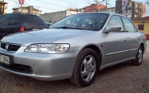 HONDA ACCORD- 99/00; ARAÇ BİLGİLERİ VE RESİMLERİ