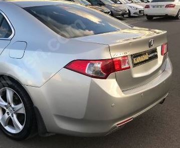 HONDA ACCORD- 08/11; STOP LAMBASI SOL KIRMIZI/BEYAZ (FAMELLA)