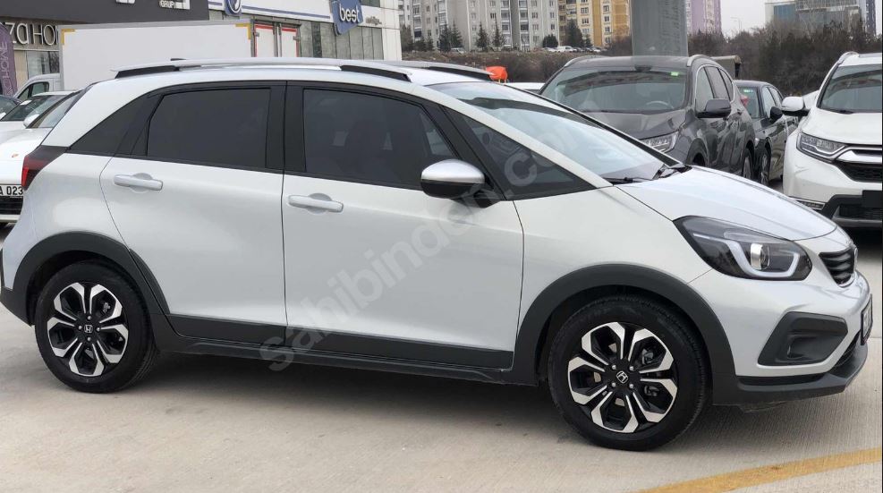 HONDA JAZZ- 21/22; ARAÇ BİLGİLERİ VE RESİMLERİ