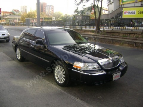 LINCOLN TOWN CAR- 03/07; ARAÇ BİLGİLERİ VE RESİMLERİ