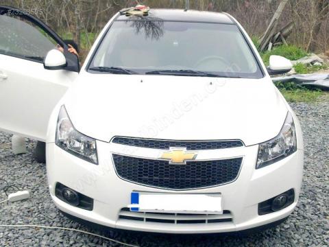 CHEVROLET CRUZE- 09/14; ARAÇ BİLGİLERİ VE RESİMLERİ