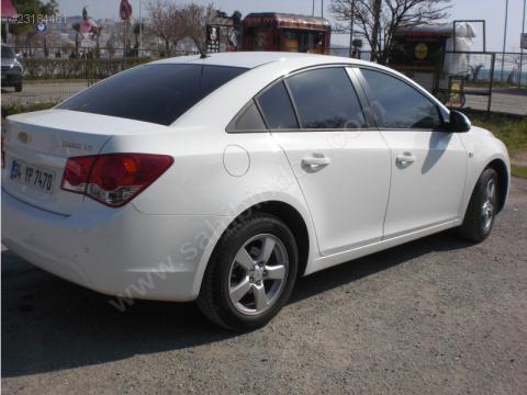 CHEVROLET CRUZE- 09/14; ARAÇ BİLGİLERİ VE RESİMLERİ