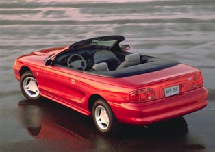 FORD MUSTANG- 96/98; ARAÇ BİLGİLERİ VE RESİMLERİ