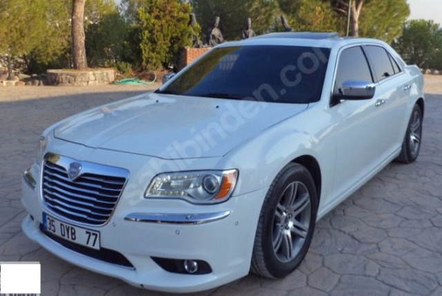 CHRYSLER 300C- 11/12; ARAÇ BİLGİLERİ VE RESİMLERİ