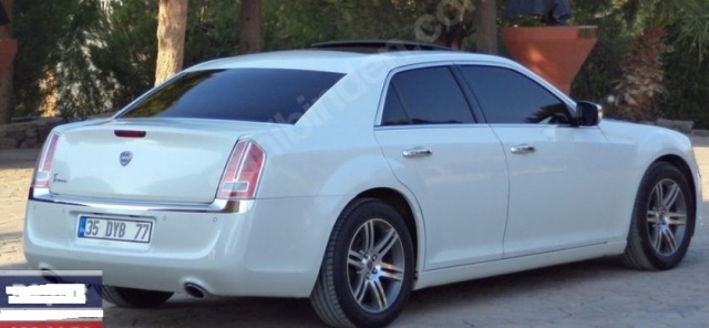 CHRYSLER 300C- 11/12; ARAÇ BİLGİLERİ VE RESİMLERİ