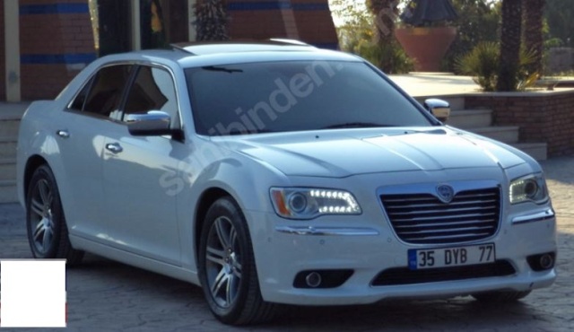 CHRYSLER 300C- 11/12; ARAÇ BİLGİLERİ VE RESİMLERİ