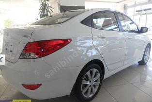 HYUNDAI ACCENT- BLUE- 11/18; ARAÇ BİLGİLERİ VE RESİMLERİ