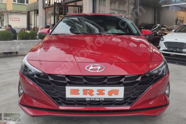 HYUNDAI ELANTRA- 21/23; ARAÇ BİLGİLERİ VE RESİMLERİ